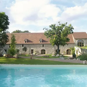 chambres-et-jardin-de-pierres.midi-pyreneeshotels.com/